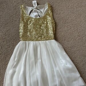 B. Darlin White Gold Sequin Homecoming Prom Dress Juniors size 7/8